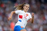 Arsenal sign Victoria Pelova