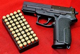 Semi-automatic pistol - Wikipedia
