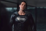 Watch Henry Cavill's Superman Fly in an All-Black Suit in First Look at ...