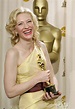Cate Blanchett, con su Oscar a la mejor actriz secundaria por 'El ...