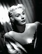 25 Gorgeous Photos of American Actress Barbara Payton During Her Brief ...