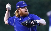 The Dodgers' Justin Turner is facing a dwindling free-agent market too ...