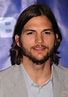 Ashton Kutcher Net Worth - Celebrity Sizes