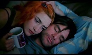 Kate Winslet and Jim Carrey in "Eternal Sunshine of the Spotless Mind ...