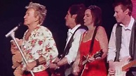 Rod Stewart - Maggie May (Melbourne 24/3/2015) - YouTube