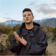 Witt Lowry Takes the Stage with Livingston • Music Daily