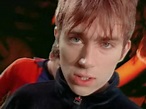 Blur - Girls And Boys (Official Music Video) - YouTube