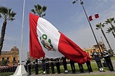 Perú celebra el Día de la Bandera como homenaje a los combatientes de ...