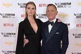 Daniel Craig z córką Ellą Loudon na czerwonym dywanie na premierze ...