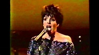 Liza Minnelli at Carnegie Hall: I Happen to Like New York - YouTube