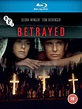 Betrayed (1988) [Blu-ray]: Amazon.co.uk: Debra Winger, Tom Berenger ...