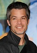 Timothy Olyphant 2023: Wife, net worth, tattoos, smoking & body facts ...