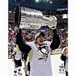 Sidney Crosby Pittsburgh Penguins Unsigned 2009 Stanley Cup Champions ...