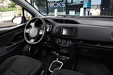 2015-Toyota-Yaris-interior - Motor Trend en Español