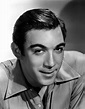 Anthony Quinn | Anthony Quinn, | Stars of 1940 | Pinterest | Anthony ...