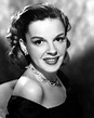 Garland-Judy-3.jpg (819×1024) | Judy garland, Classic movie stars, Old ...