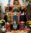 Día de los muertos altar at my Home #diademuertos | Dia de muertos, Celebración de la vida, Fin ...