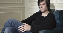 Benjamin Biolay, fils de Yolande Moreau dans La meute | Premiere.fr