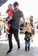 Elsa Pataky y Chris Hemsworth, regreso a casa en familia