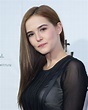 Pin on Zoey deutch