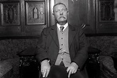 A 90 años de la muerte de Arthur Conan Doyle, Sherlock Holmes sigue ...