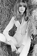 JS030 : Jean Shrimpton - Iconic Images | Jean shrimpton, Shrimpton ...
