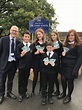 The Chase School students turn fivers into thousands for St Richard's ...