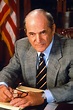 Steven Hill Dead: ‘Law & Order’ Actor Was 94 – The Hollywood Reporter