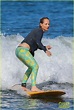 Helen Hunt Goes Surfing in a Bikini During Hawaiian Vacation: Photo ...