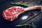 Tomahawk Hereford steak | Steel de show met dit stoere stuk vlees