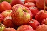 43 Sweetest Apples - The Ultimate Guide - Foods Guy