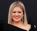 Kelly Clarkson Biography - Facts, Childhood, Family Life & Achievements