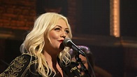 Watch Late Night with Seth Meyers Highlight: Elle King Performance: "Ex ...