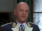 "Hogan's Heroes" The Hostage (Episodio de TV 1967) - IMDb