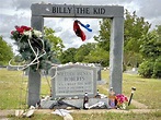 Billy the Kid's Grave in Hamilton, Texas | AKA "Brushy Bill"?