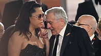Robert De Niro al Festival di Cannes mano nella mano con la fidanzata ...