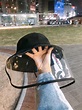 全套「防疫帽」韓國潮人都在戴 有效「防飛沫」大人小孩都適用 - 花生時報
