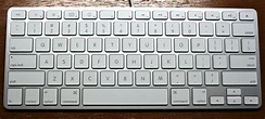 File:Apple iMac Keyboard A1242.JPG - Wikipedia