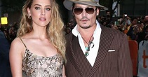 Johnny Depp et sa compagne Amber Heard (robe Elie Saab) - Première du ...