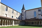 Cloître du Couvent des Carmes | Locations vacances, Gite de france, Cloitre