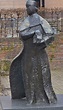 Bronze statue of woman in Schiedam