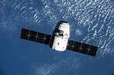 Dragon’s Solar Arrays Deployed – SpaceX