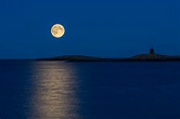 Moonlight Reflection In Sea, HD Nature, 4k Wallpapers, Images ...