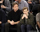 Duchovny Central : David Duchovny and his son sit next to Bruce Willis ...