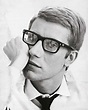 Yves SAINT LAURENT : Biographie et filmographie