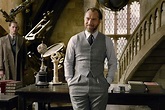 First trailer for Fantastic Beasts: The Crimes of Grindelwald starring ...