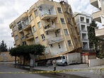 土耳其哈塔伊6.4級地震 土敘兩國均有民眾受傷 - 新浪香港