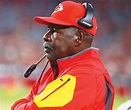 Chiefs’ Thomas retires after five decades in NFL - Salisbury Post ...