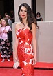 Amal Clooney y el vestido con el escote que más favorece - Efavorit.com