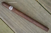 Size Matters: Long Live the Lancero @ Cigar Inspector